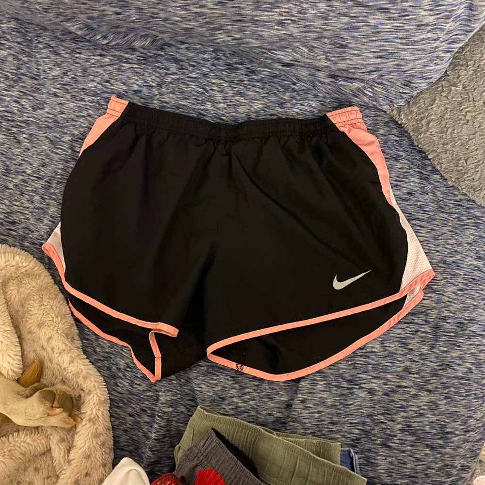 Medium Fit Nike Dri-Fit shorts